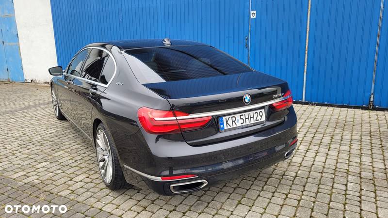 BMW Seria 7 740Le xDrive iPerformance - 4