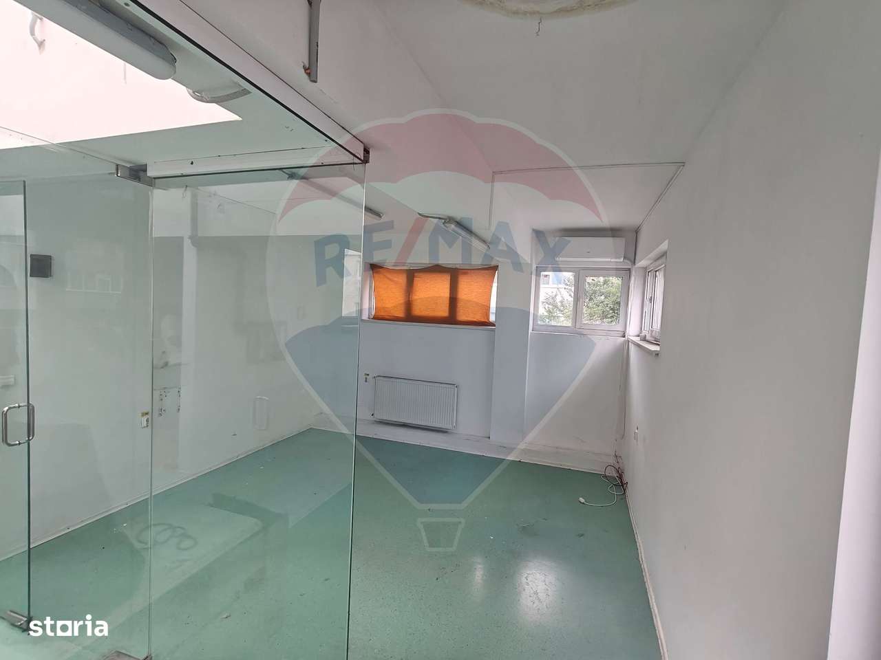 Spațiu comercial 17 mp de inchiriat - Imagine principală: 2/5