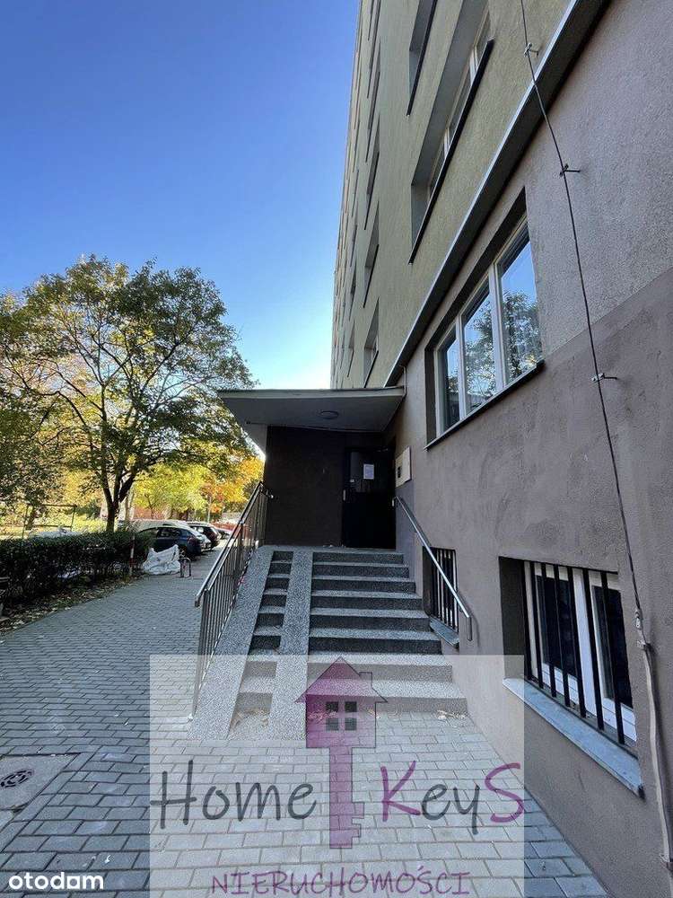 Na sprzedaż wygodna kawalerka na Woli przy Smoczej-9