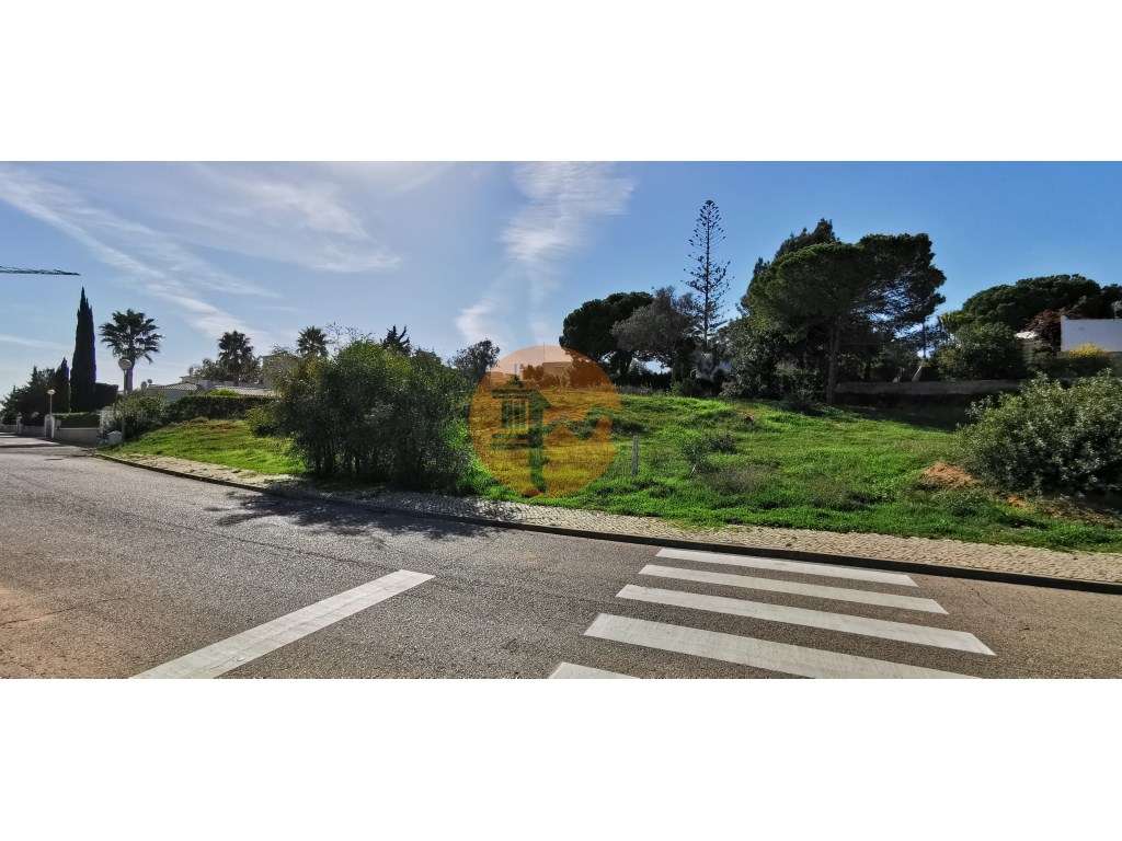 Terreno Urbano para construção de moradia. - Grande imagem: 2/24