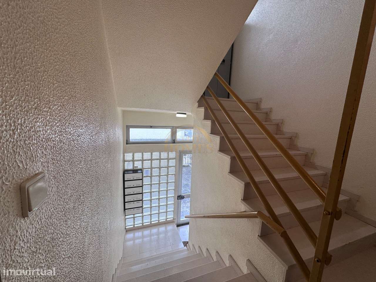 Apartamento T1, atualmente transformado em T1+1, Damaia (Amadora).-19