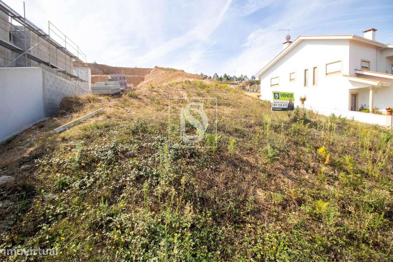 Lote de Construção em Vila Garcia - Amarante-1