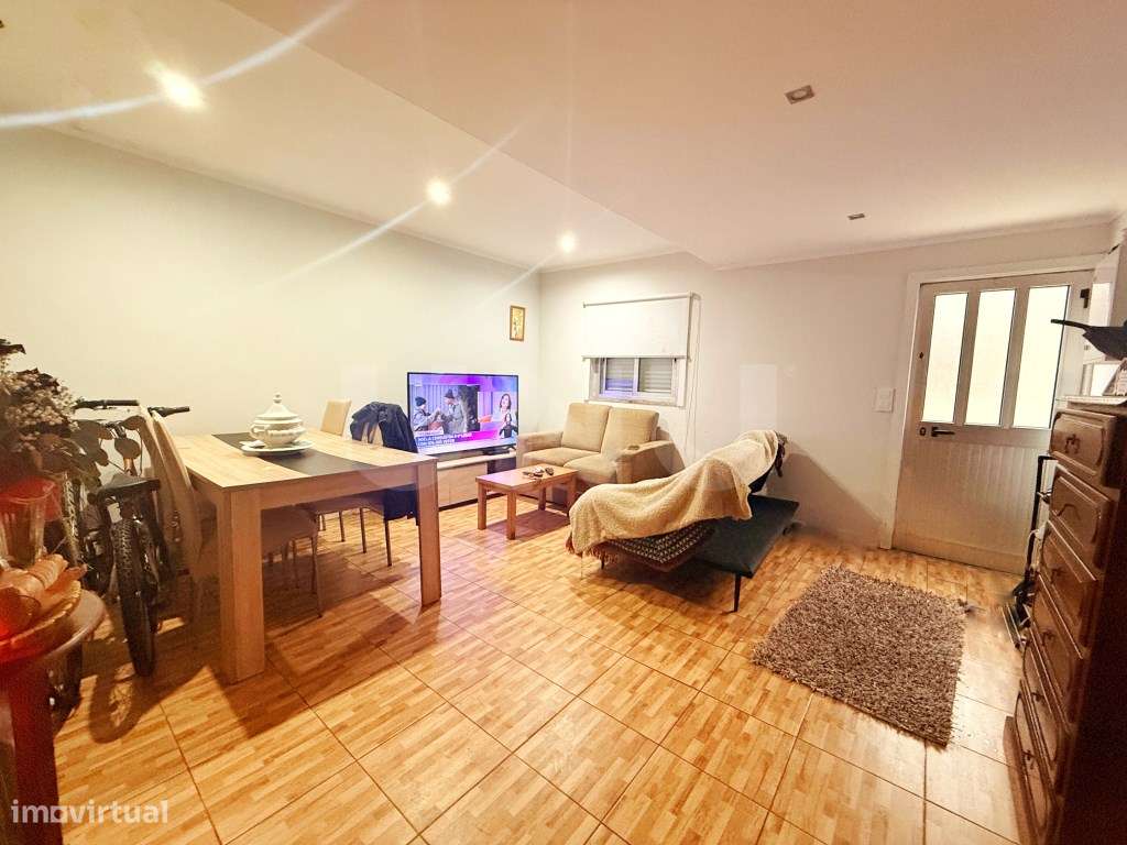 Conjunto de 3 Moradias Térreas - Investimento com Rendimento Imediato-4