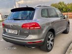 Volkswagen Touareg - 5