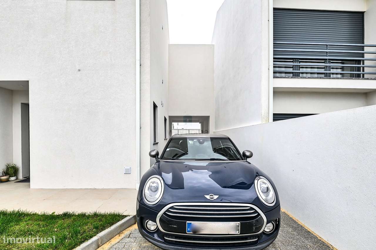 Moradia T4 | Construção contemporânea | Trajouce | São Domingos de Ran-34