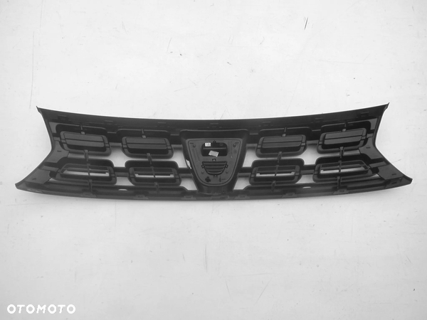 DACIA DUSTER 2 II 2017 - 2023 atrapa grill LOGO OE - 3