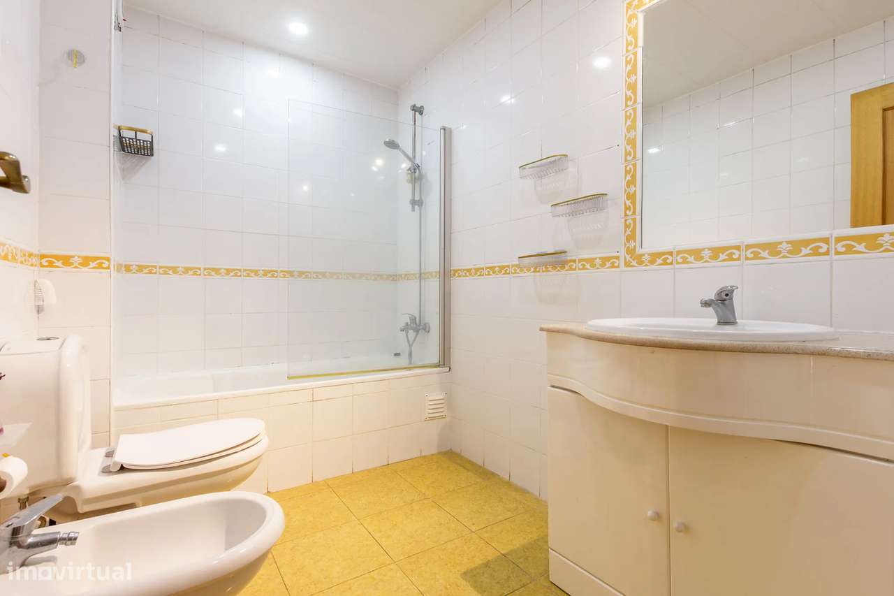 Apartamento T3 - Com Lugar de Parqueamento - Quinta do Anjo, Palmela-12