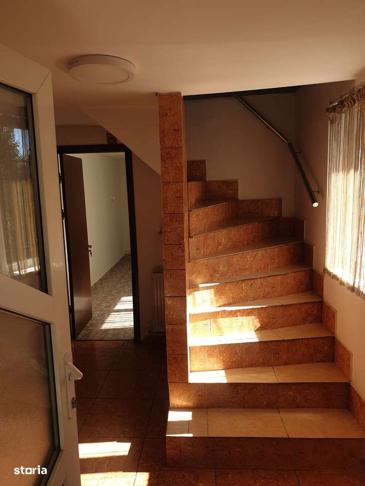 Casa D+P+M Lazu - Imagine principală: 4/14