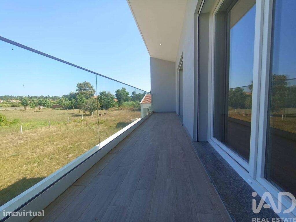 Casa / Villa T3 em Vilamar e Corticeiro de Cima de 346,00 m2 - Grande imagem: 4/17