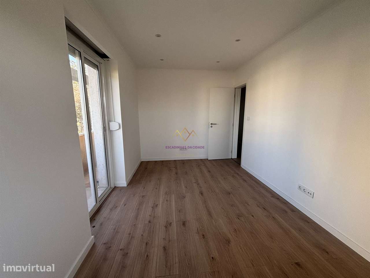 T2 Remodelado Amadora - águas Livres - Grande imagem: 4/24