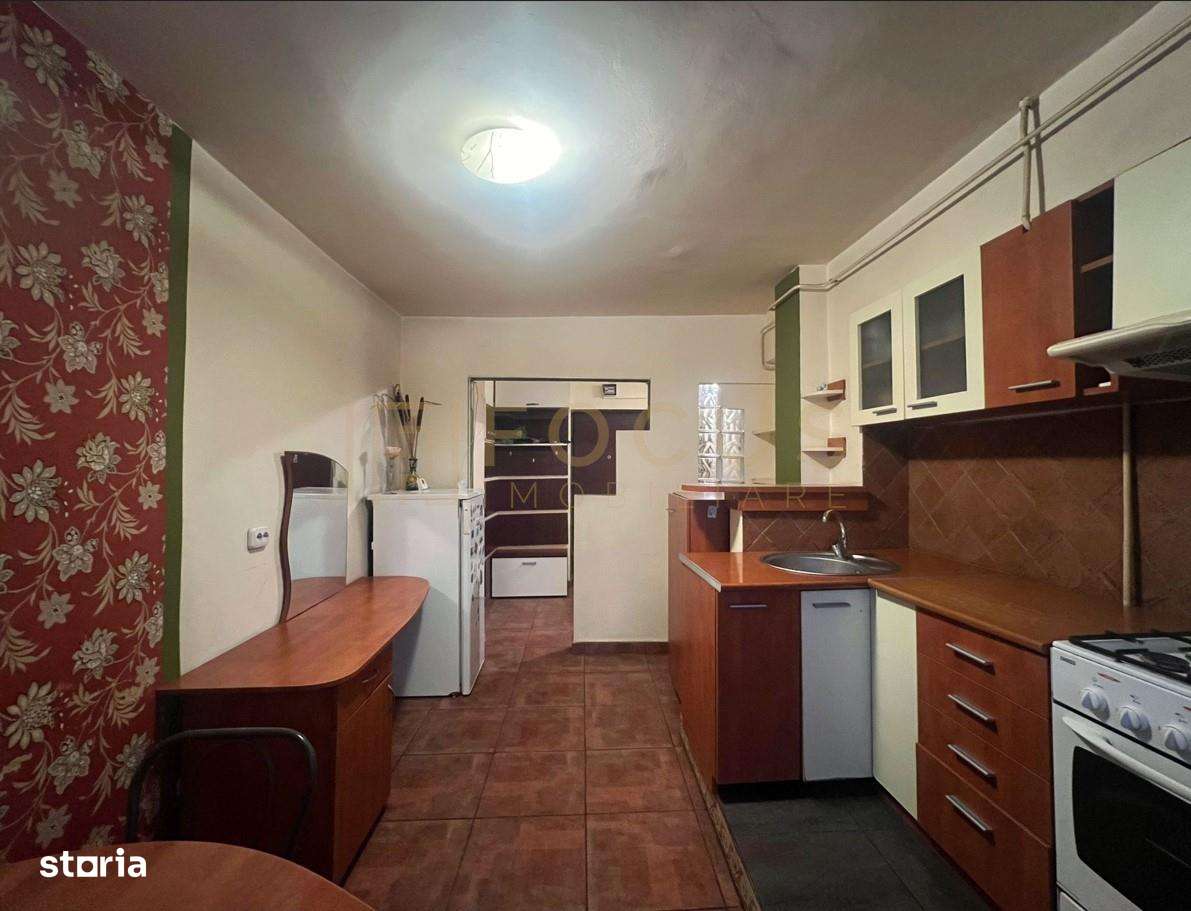 Ap 3 cam D, etaj int, bloc cadre 88, Nicolina Belvedere - Imagine principală: 4/8