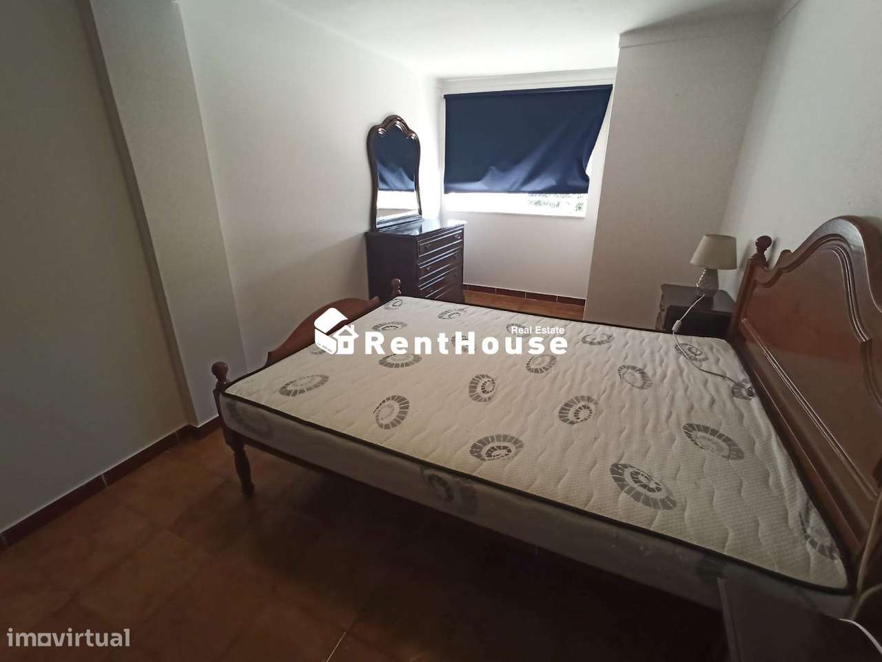 Andar Moradia T2 Mobilado com Terraço - Grande imagem: 5/9