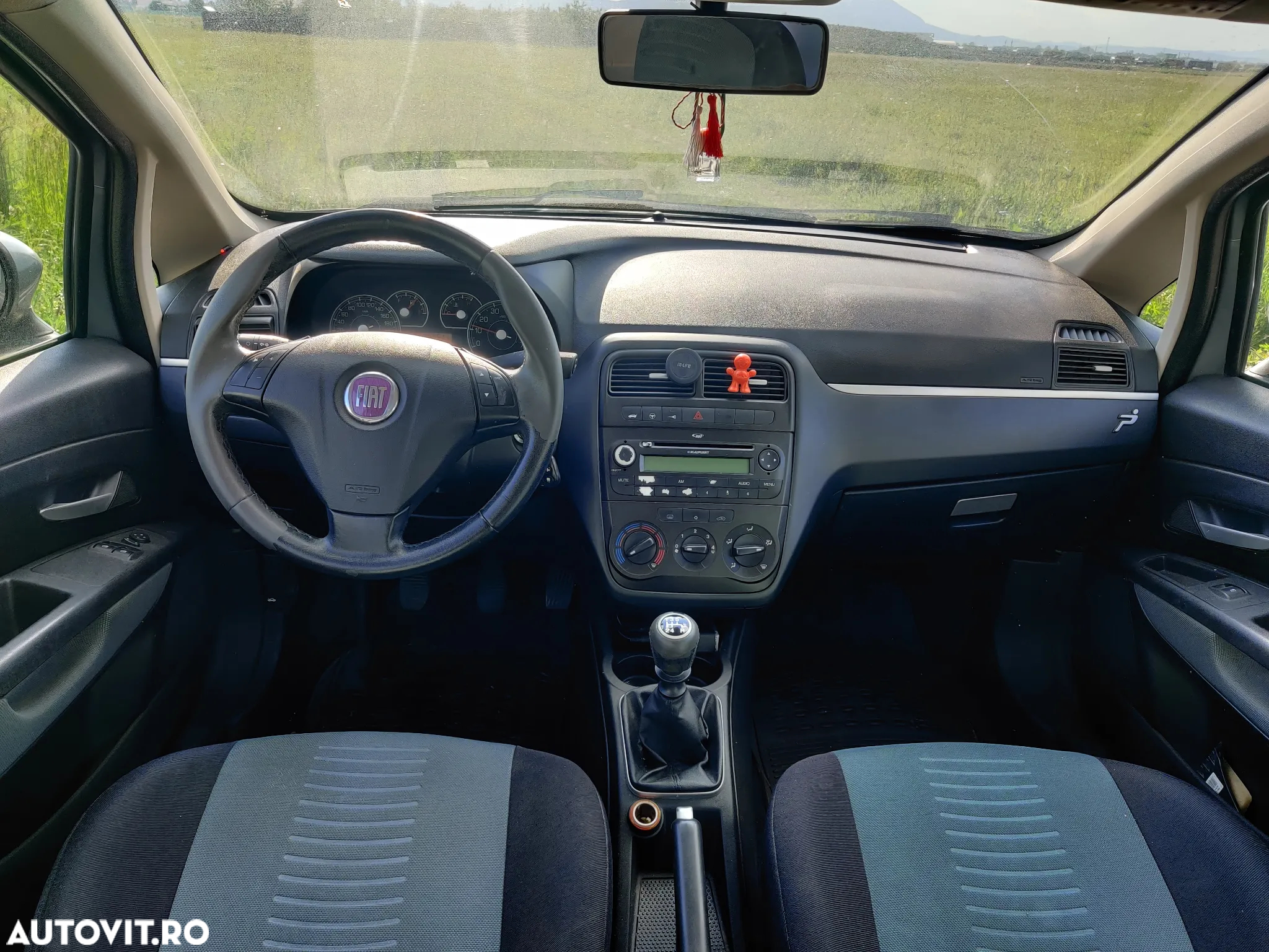 Fiat Grande Punto 1.4 Actual - 4