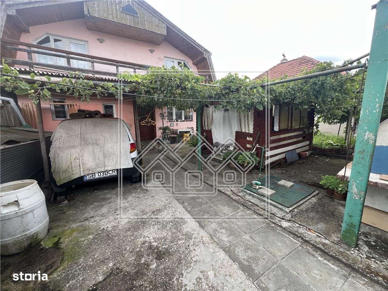 Casa individuala cu curte, gradina, acces auto - Zona Strand - Imagine principală: 2/14