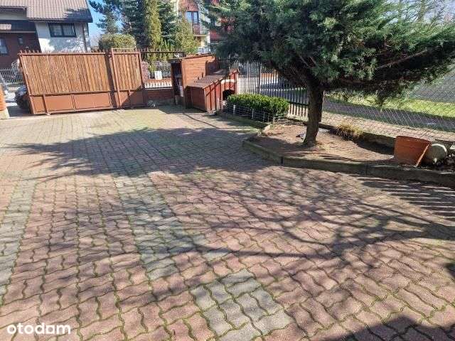 Dwa domy 130 m2 i 90 m2-17