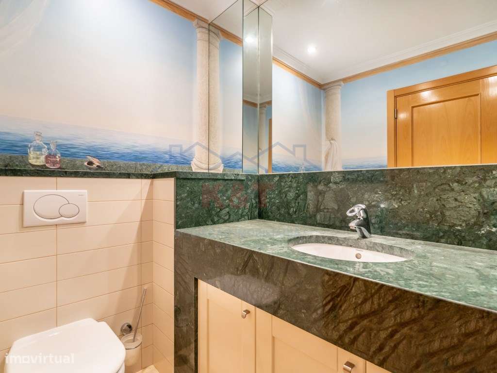 Moradia T5 de Luxo + Apartamento T3 - Lagoa-43