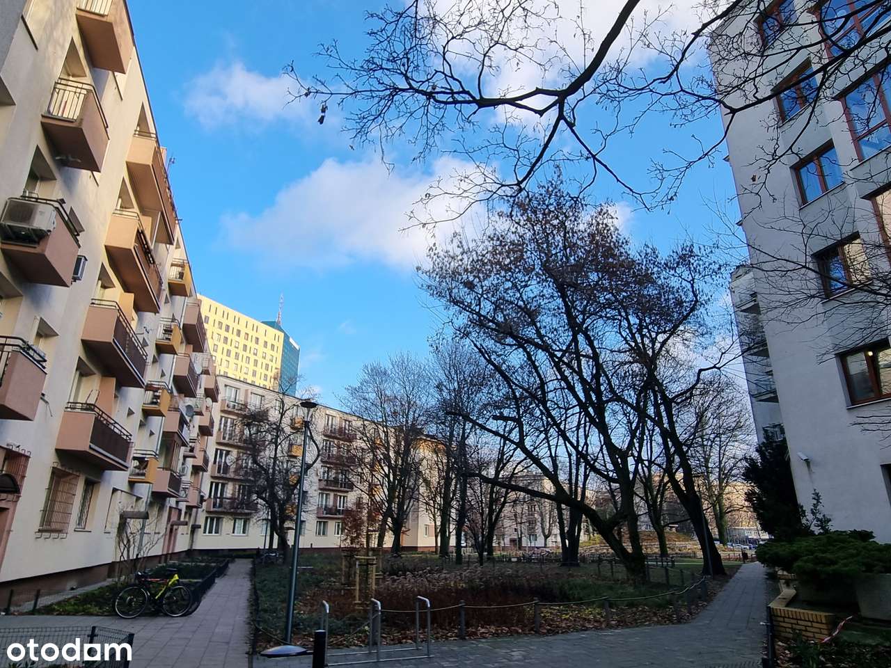 Idealne 2 pokoje przy metrze – gotowe do zamieszkania, Stawki-15