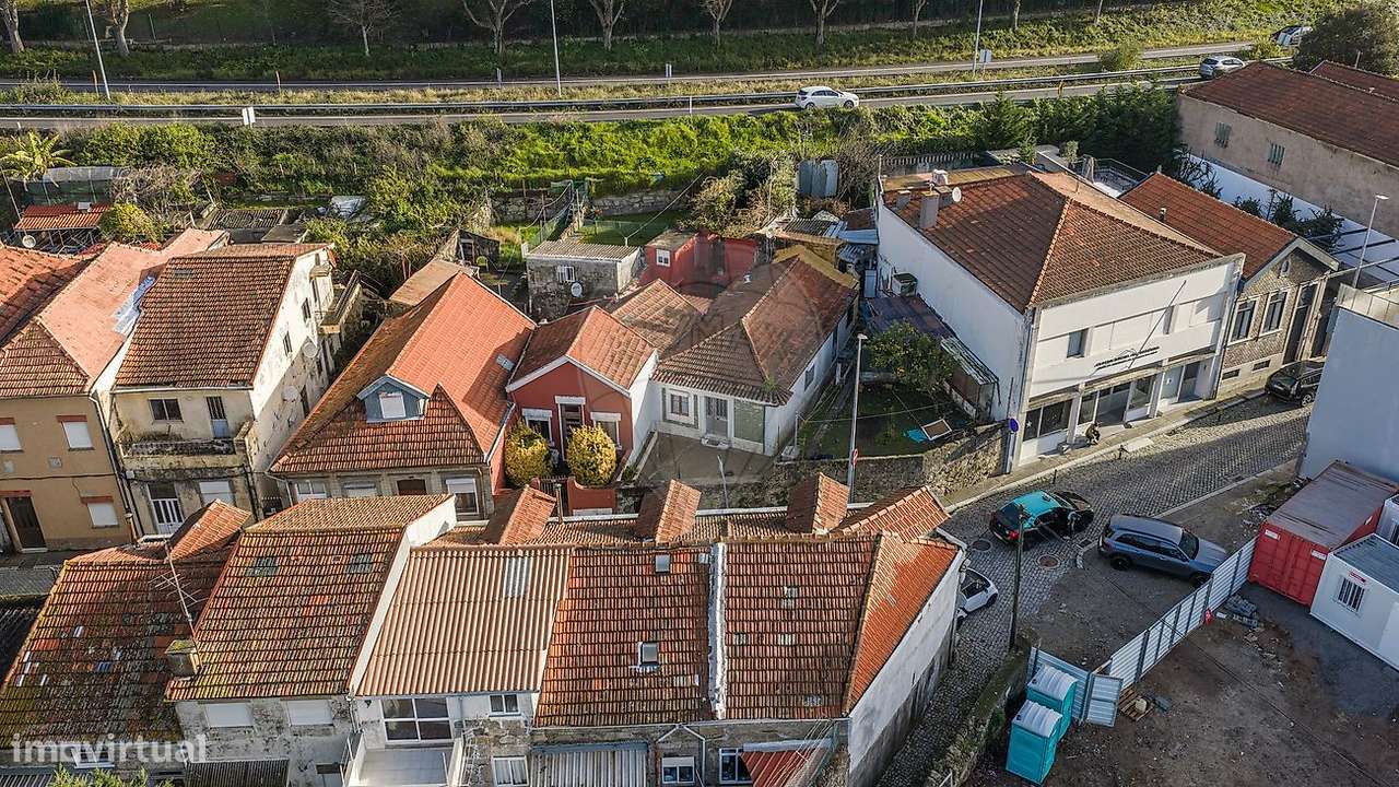 Moradia térrea T2, com jardim, na Foz do Douro!-7