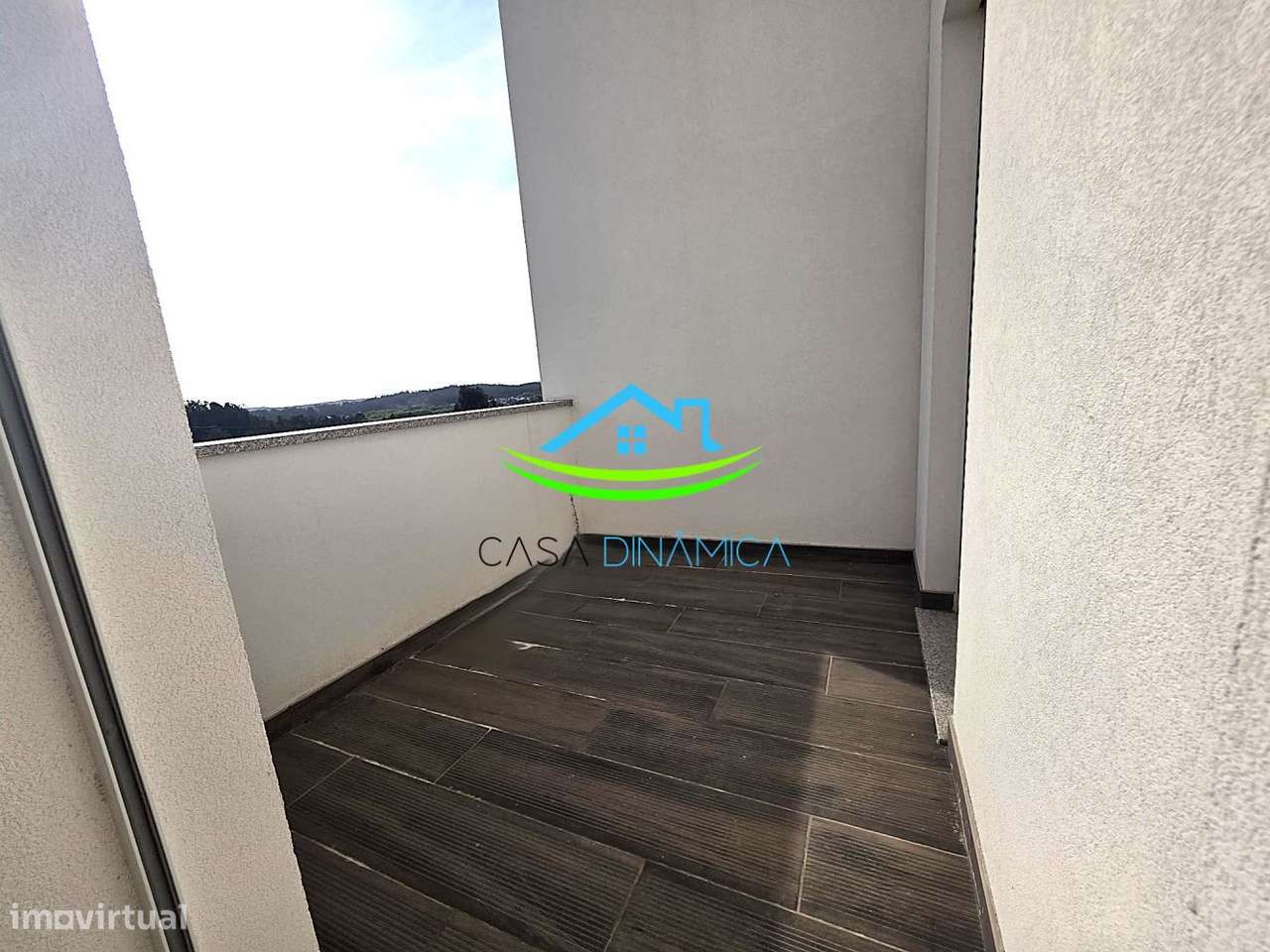 Moradia T4+1 Nova com Garagem Ampla e Jardim – Antuzede, Coimbra-48