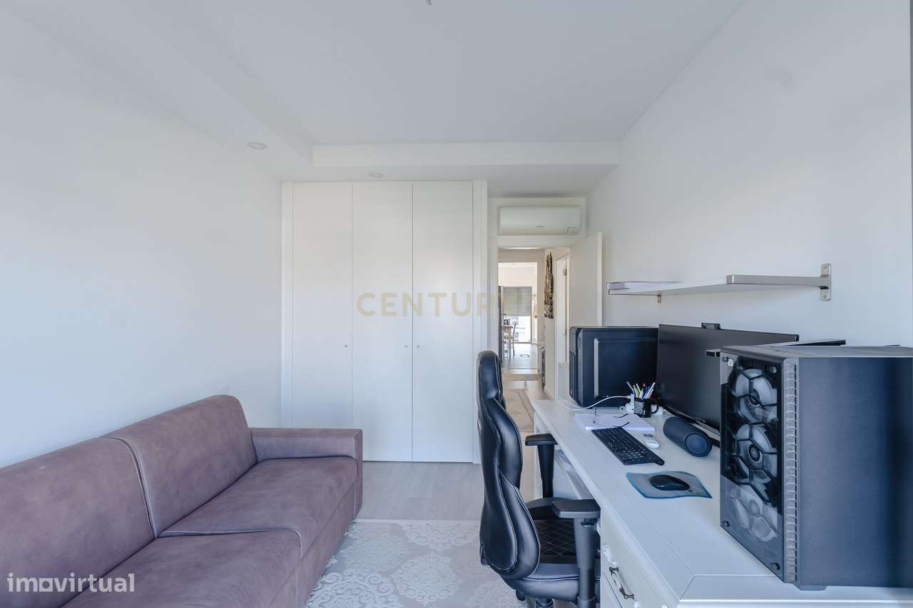 Duplex com Vista Panorâmica – Quinta de Santa Teresa-32