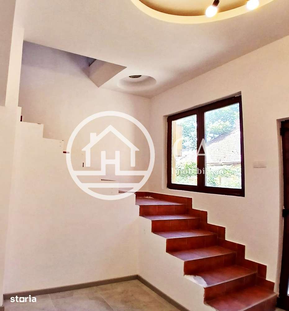 Apartament cu 4 camere la curte comuna de vanzare Ultracentral, Oradea - Imagine principală: 2/12