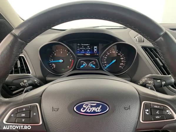 Ford Kuga 2.0 TDCi 4WD Powershift Vignale - 7