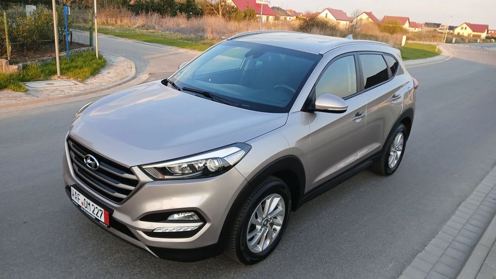 Hyundai Tucson III 1.6 T-GDI GO 2WD 2016