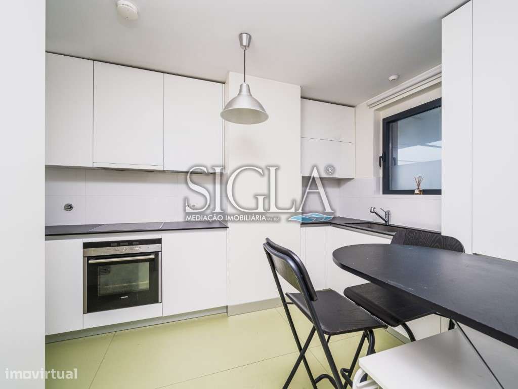 Apartamento T2 Triplex na margem fluvial de Gaia com vista rio - Grande imagem: 5/26