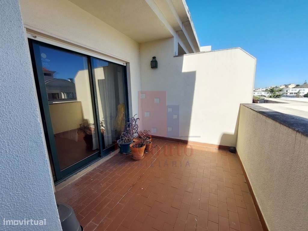 Apartamento T4+1 duplex em Caldas da Rainha-28