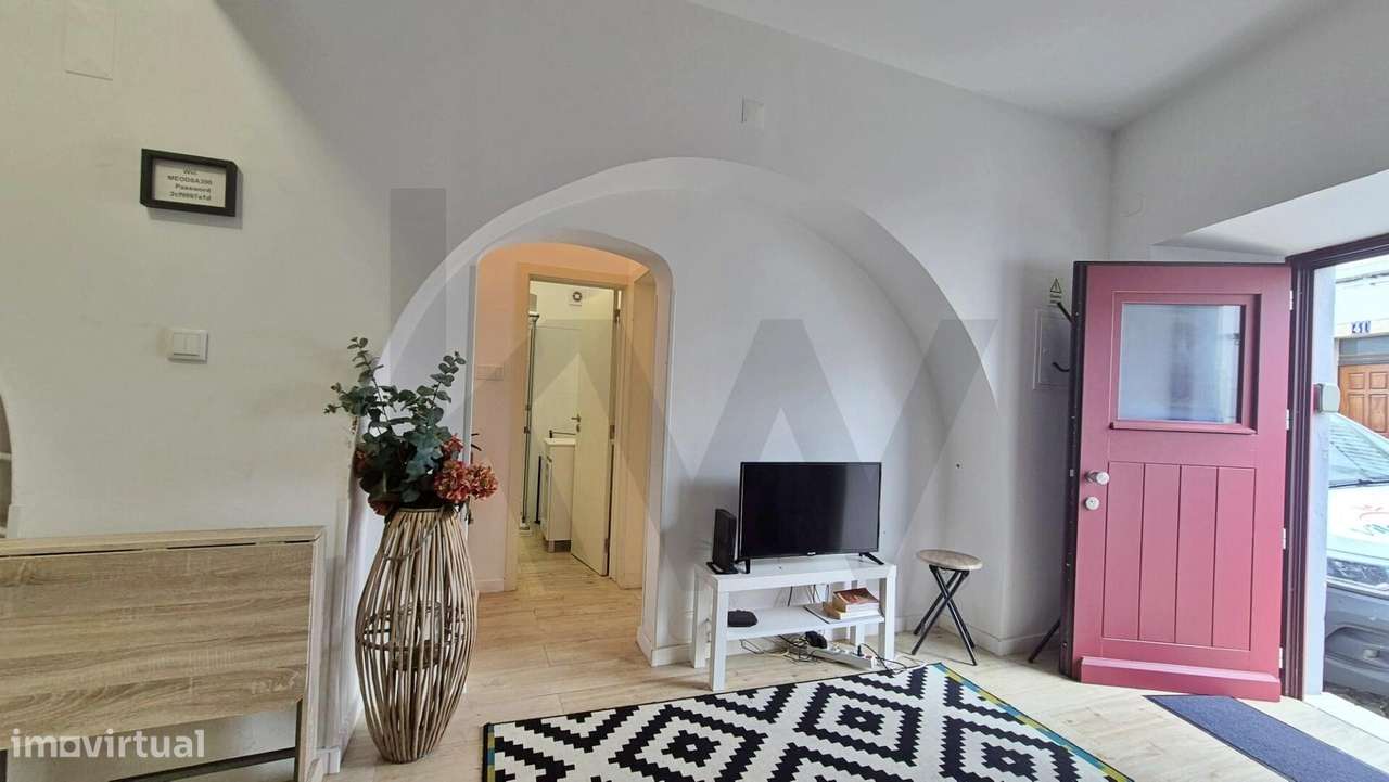 Prédio no Centro Histórico de Évora - Grande imagem: 5/15