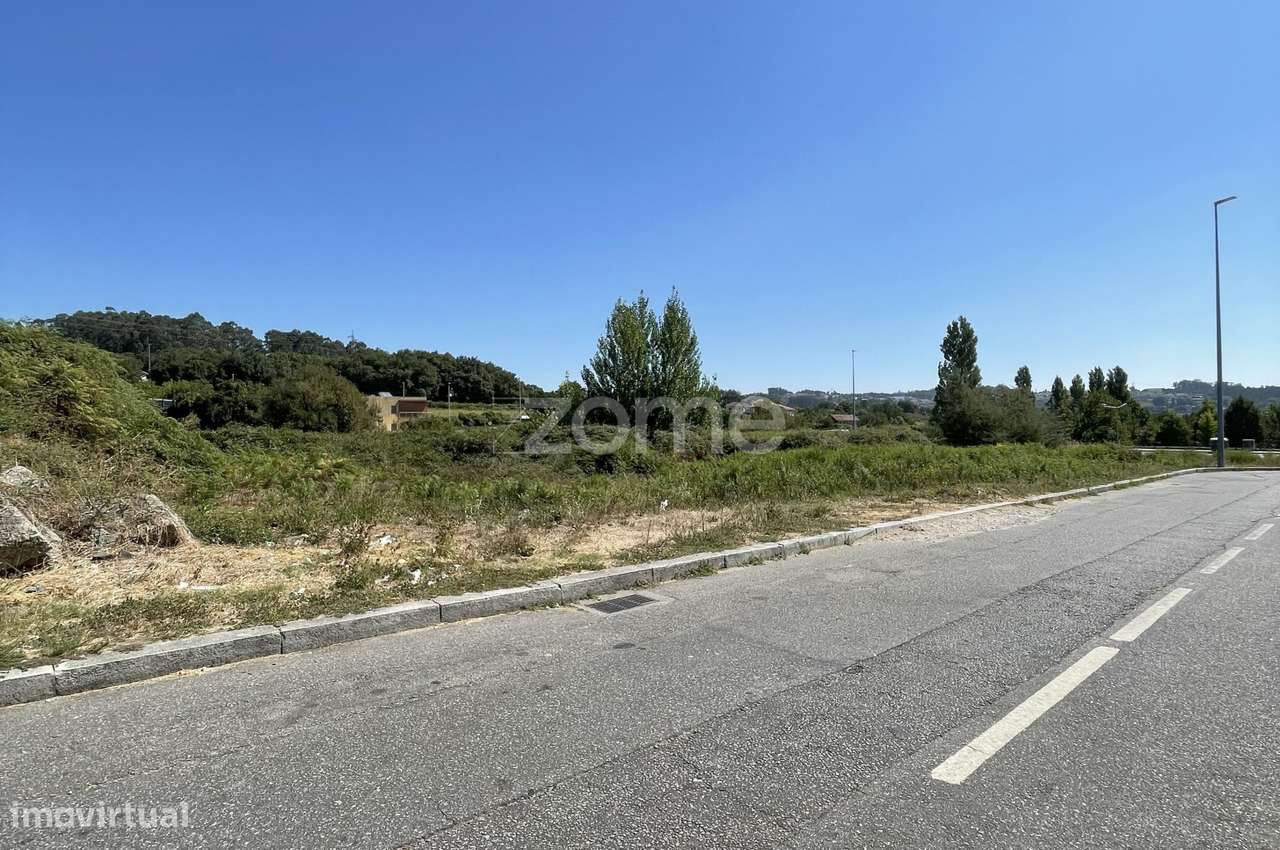 Terreno Urbano para construção com 550m², em Paços de Ferreira. - Grande imagem: 5/16