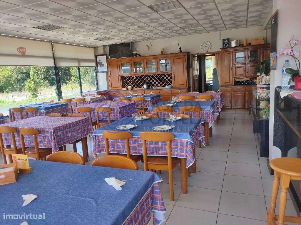 Venda de negócio, café e restaurante, incluindo as lojas onde estão in - Grande imagem: 5/19