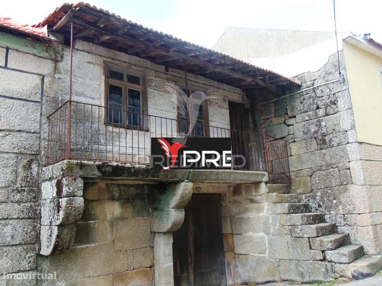 Casa tradicional em granito p/recuperar em Vila Real - Grande imagem: 2/13