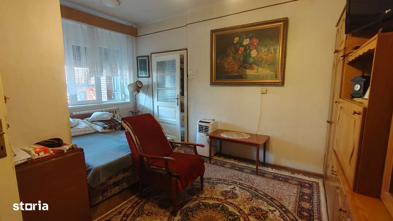 Casă solidă P+E – zona 14 Mai-11