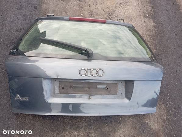 KLAPA BAGAŻNIKA KOMBI

 AUDI
 A4 B6 LX7Z - 6