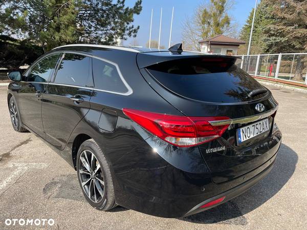 Hyundai i40 1.7 CRDi BlueDrive Premium DCT - 3