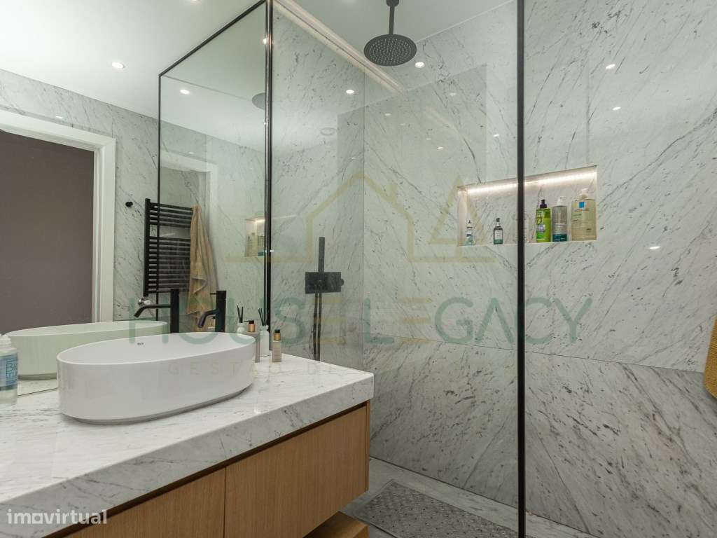 Apartamento T4 Luxuoso em Matosinhos-53