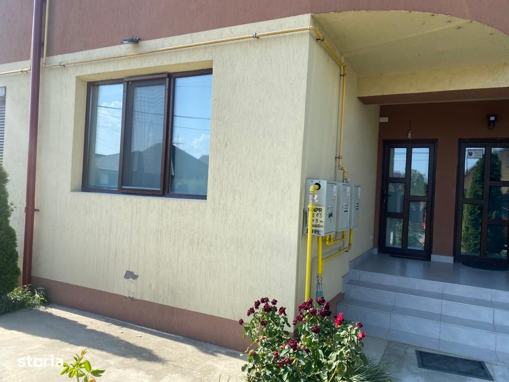 Casa P cu 3 camere 75 mp Gheraiesti Bacau