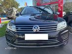 Volkswagen Touareg - 1