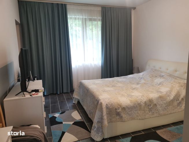Vila P+E, Bascov/Valea Ursului, teren 1017mp, partial mobilata-13