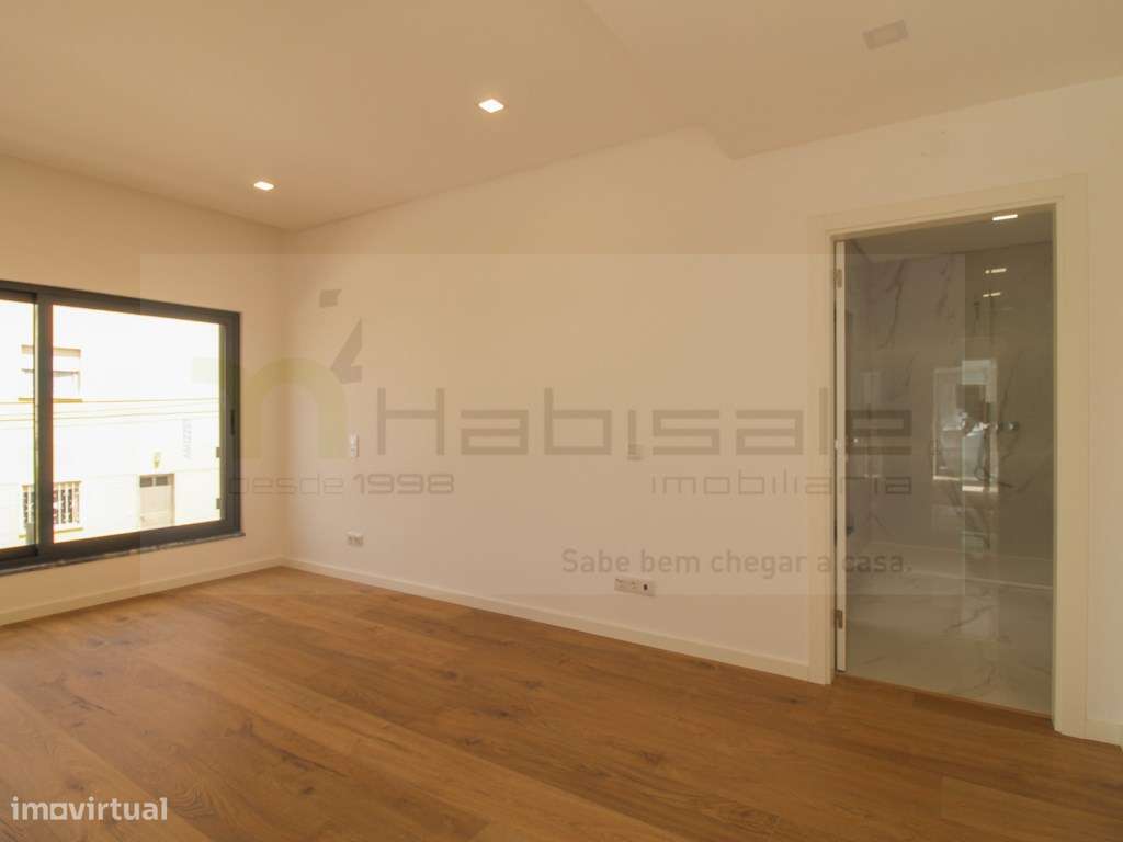 Moradia T4 em condomínio fechado em Loures, com piscina!-46