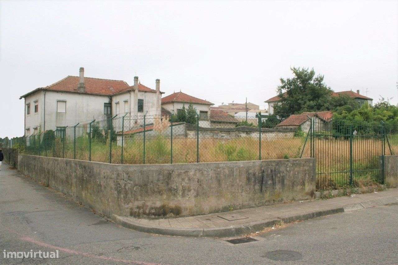 Land for sale in Valongo, Portugal — €370,000