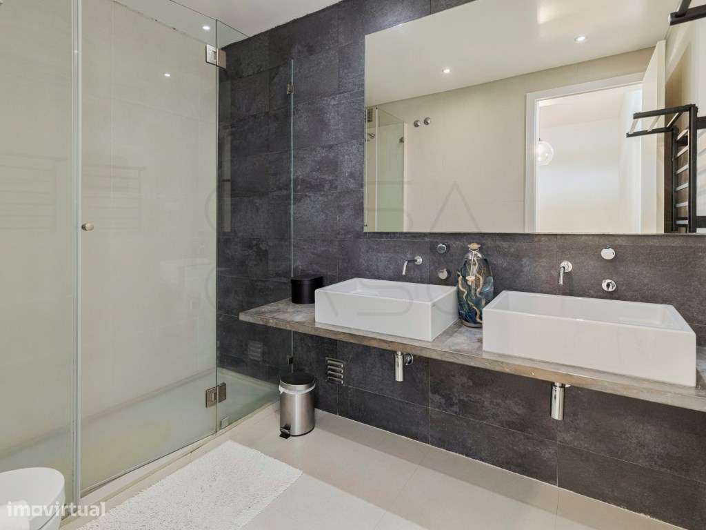 Exclusiva Moradia T4 com garagem, piscina e jacuzzi, rodeada por na...-26