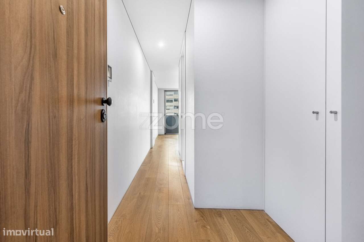 T0 Novo com varanda, Sra. da Hora, junto ao Porto! Edificio Evolution - Grande imagem: 2/23