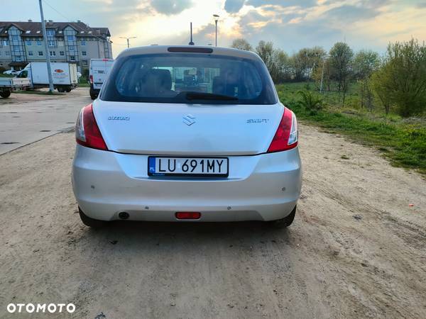 Suzuki Swift 1.2 Club - 6