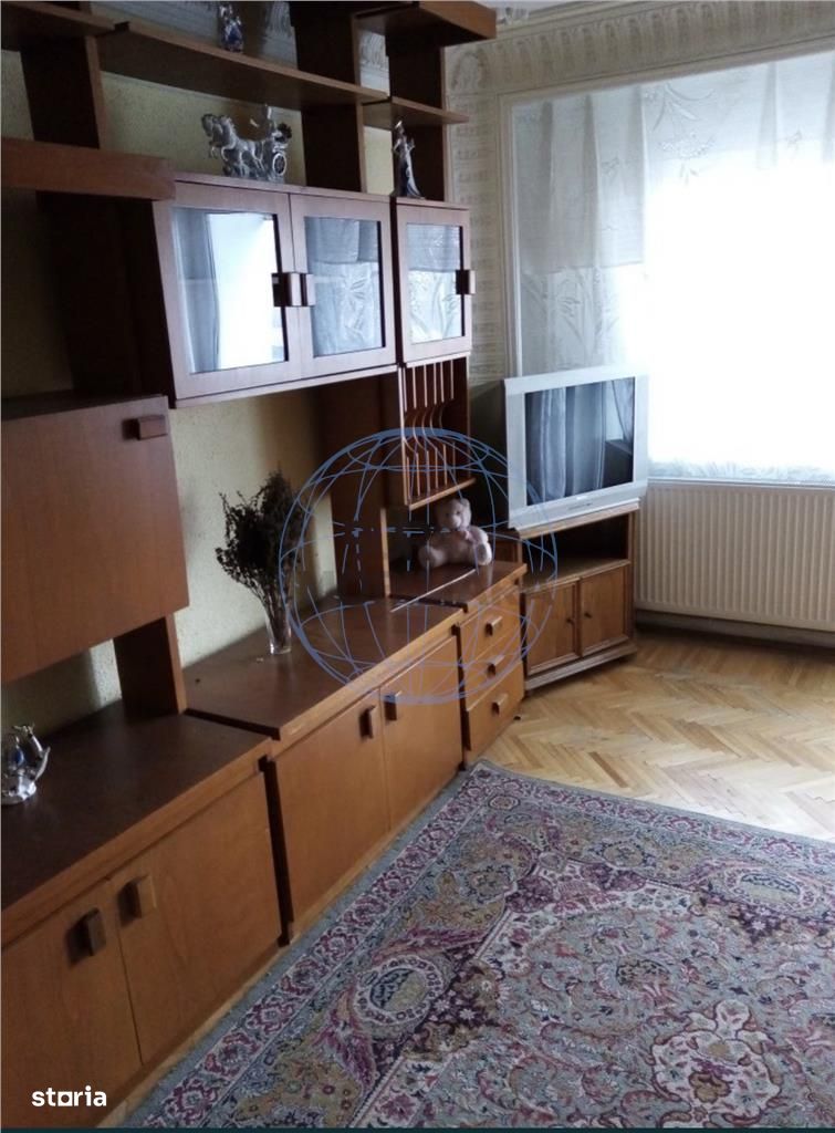 APARTAMENT 3 CAMERE, ETAJ 2 din 4