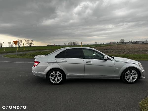 Mercedes-Benz Klasa C 200 Kompressor Avantgarde - 2