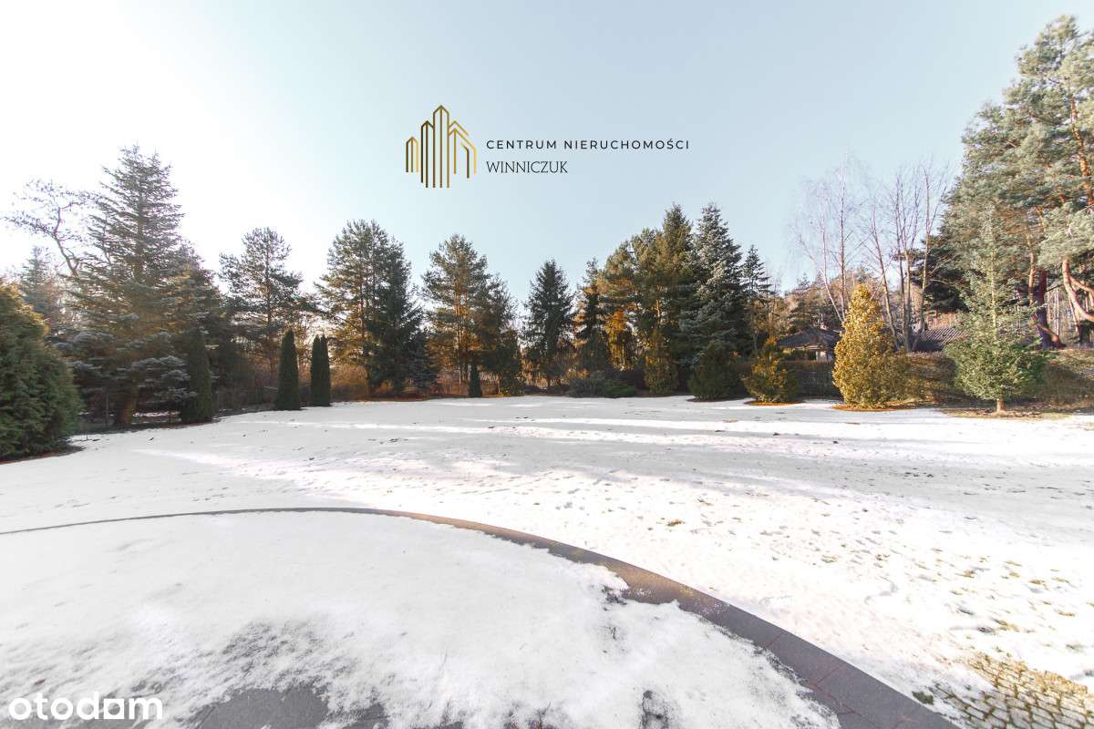 Rezydencja z basenem tuż przy lesie-17