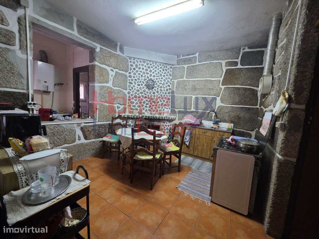 Moradia para venda em Lages de Silgueiros-7