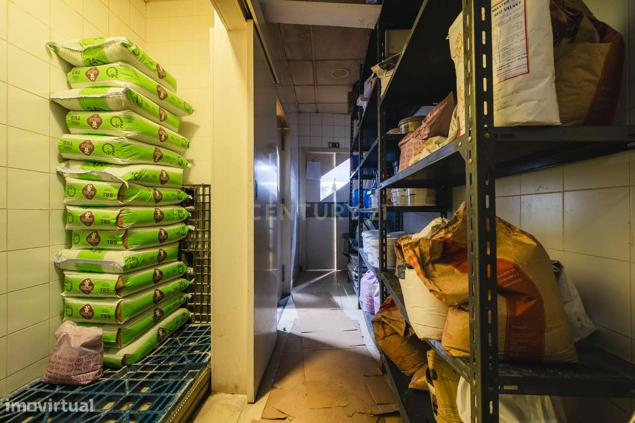 Trespasse de Padaria e Pastelaria – Forninho de Fânzeres | Gondomar-22